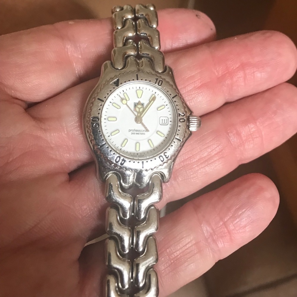 Tag Heuer Professional 200 Meters Watch